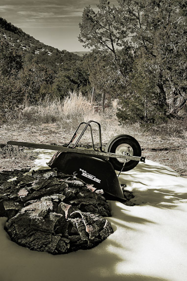 Wheelbarrow
