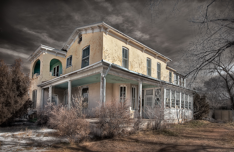 Old House on the Corner, Santa Fe, NM